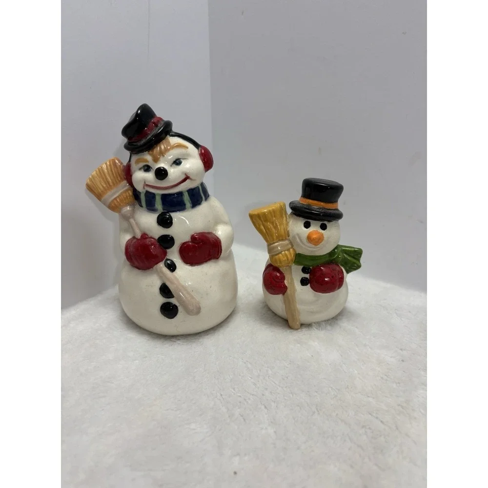 Ceramic Snowman Christmas Figurine Smiling Face‎ 1983 Vintage With Mini Snowman